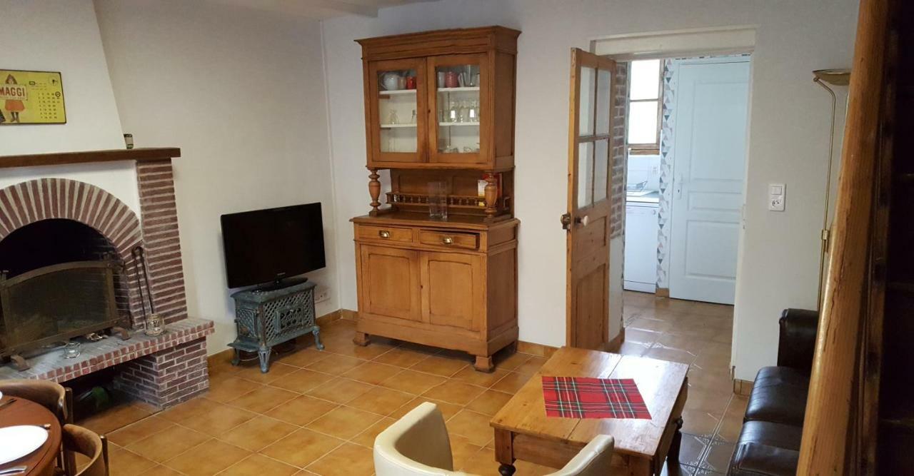 Willa Le Petit Lustucru Saint-Martin-des-Champs  Zewnętrze zdjęcie